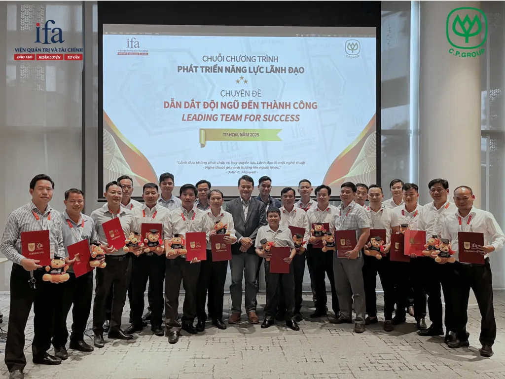 KHÓA HỌC “LEADING TEAM FOR SUCCESS” – LÃNH ĐẠO DẪN DẮT ĐỘI NHÓM ĐẾN THÀNH CÔNG