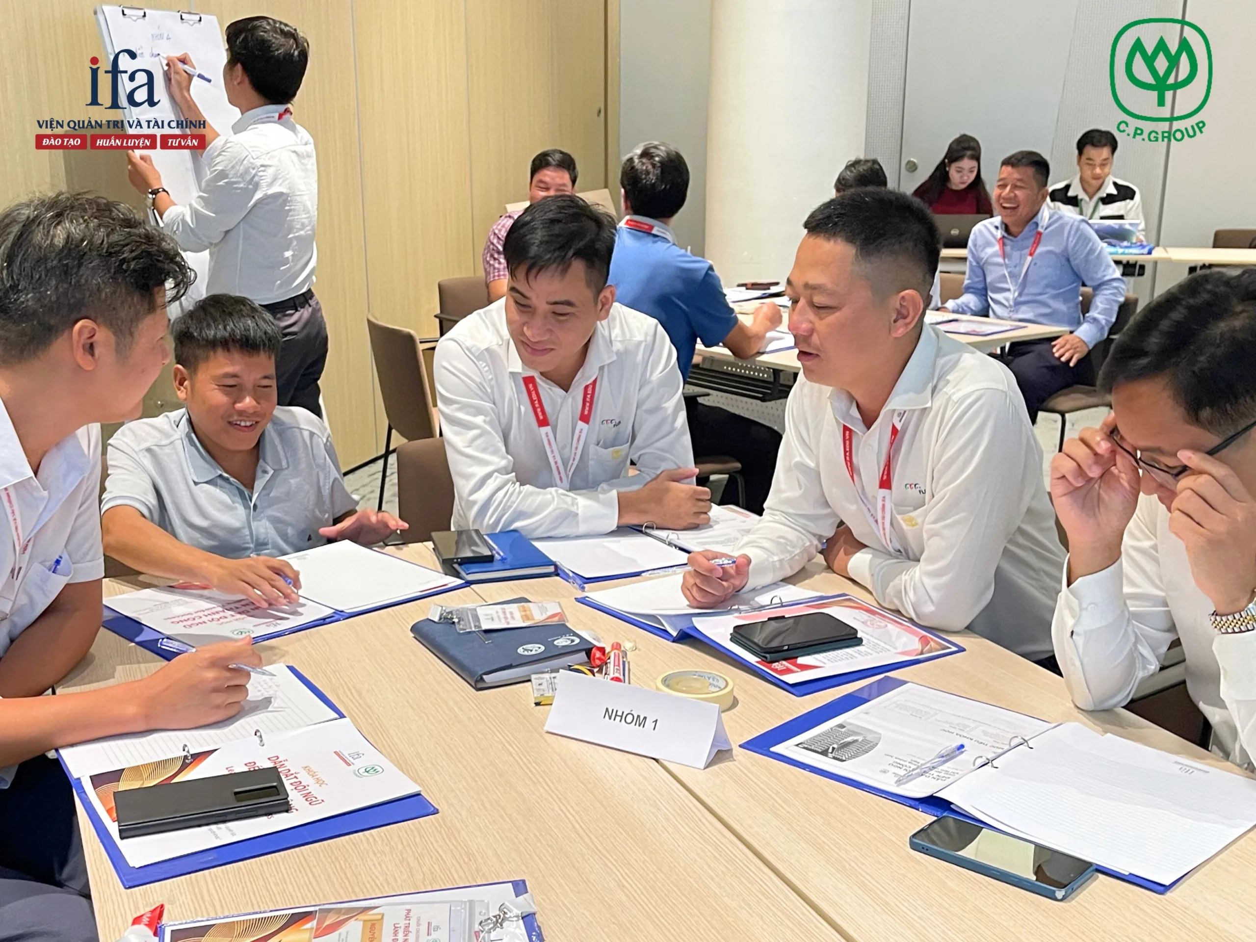 Khóa Học "Leading Team For Success" - Lãnh Đạo Dẫn Dắt Đội Nhóm Đến Thành Công